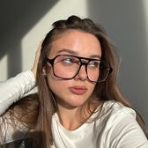 Alona ✨ ugc